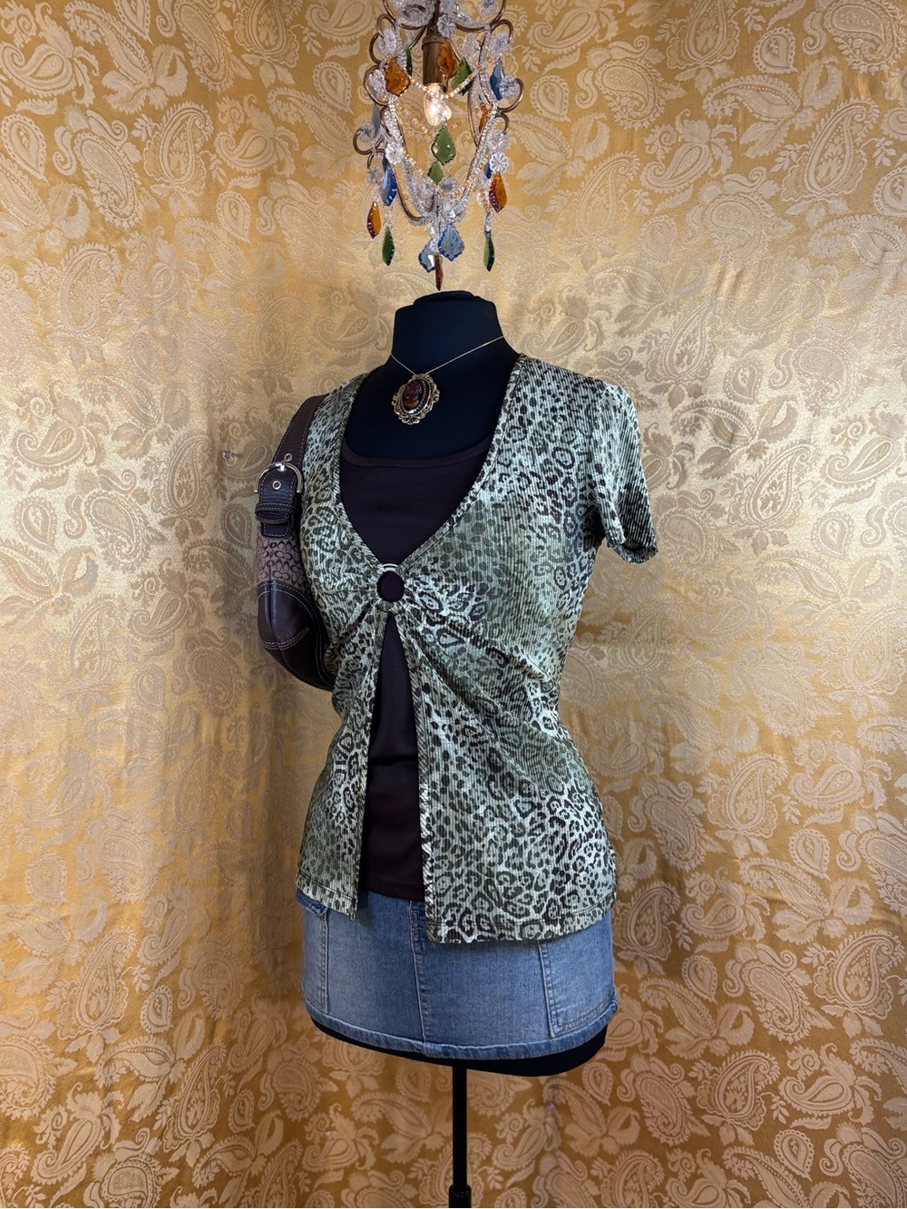 ✨Vintage Y2K Boho Green Leopard O Ring Blouse✨ - Picture 1 of 5